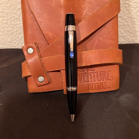 Mount Blanc ballpoint blue pen with blue sapphire 4.3 inches - Picture 10 of 10